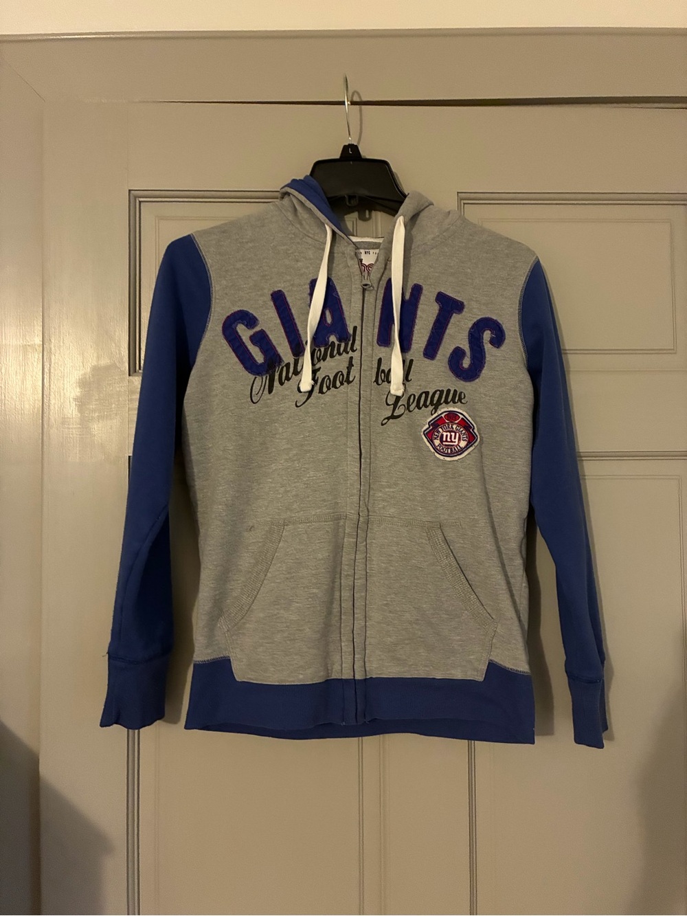 New York NY Giants Zip Up Hoodie Womens Size M Gray Blue G-III Carl Banks 4her